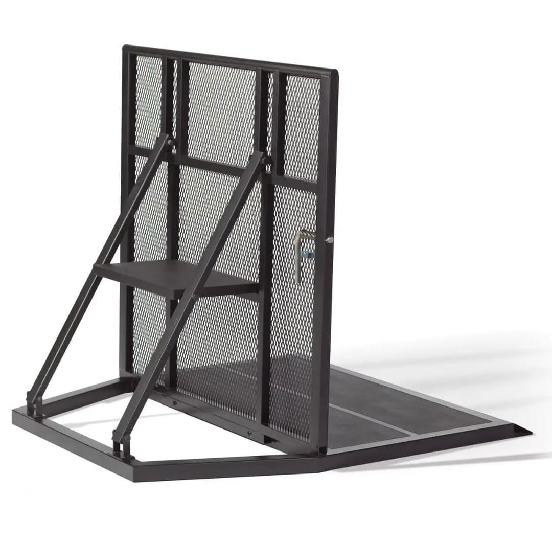 Crowd Control Barriers: 1.20m x 1.20m